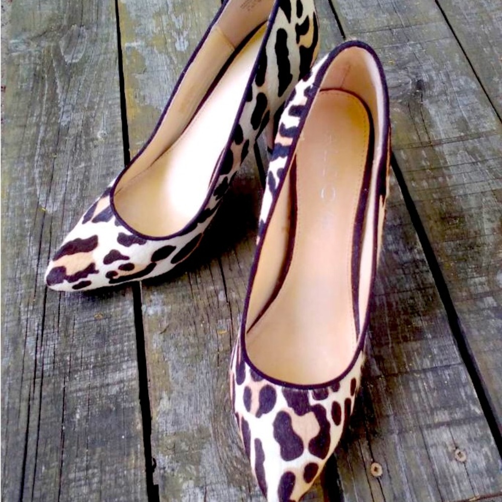 EUC Aldo animal print , textured , leopard print women’s 7.5